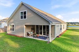1022 Wading Point Boulevard photo 4