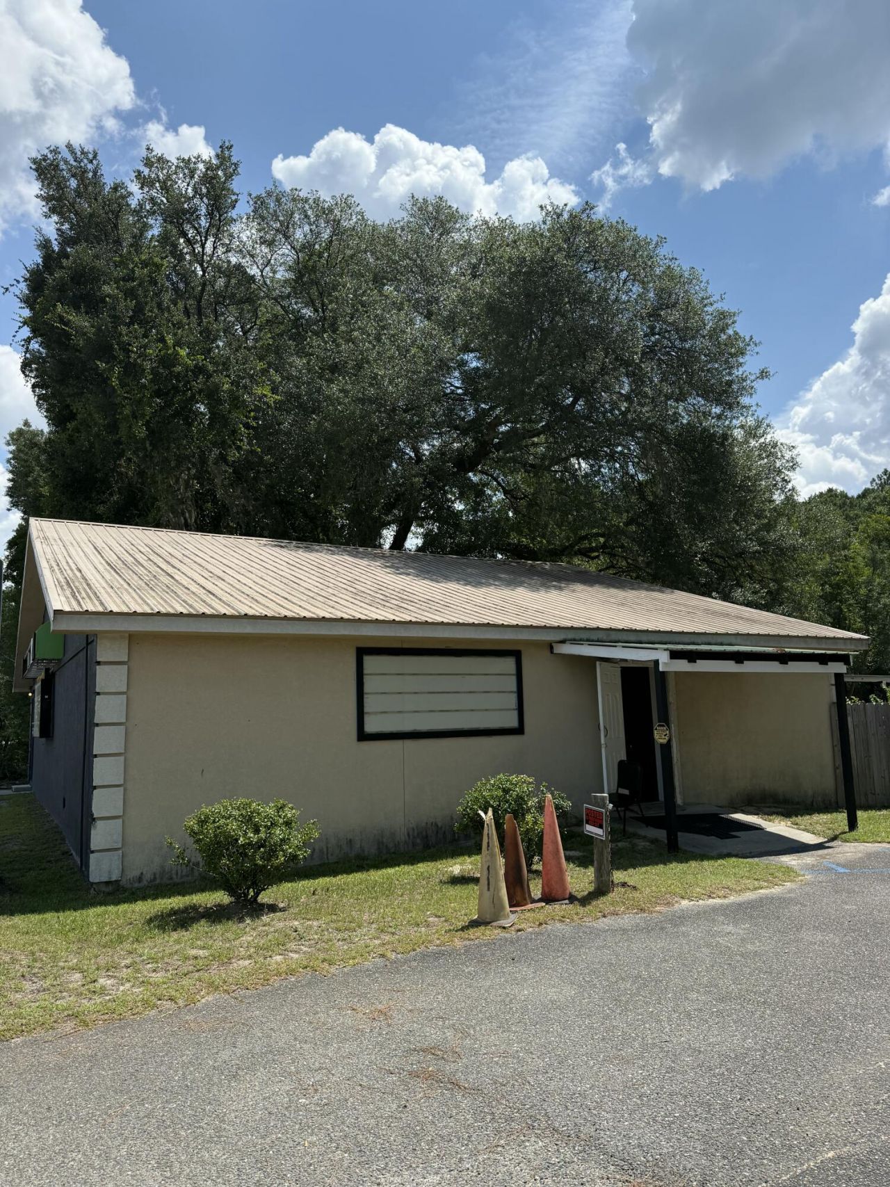 2912 Jefferies Highway  Photo 4