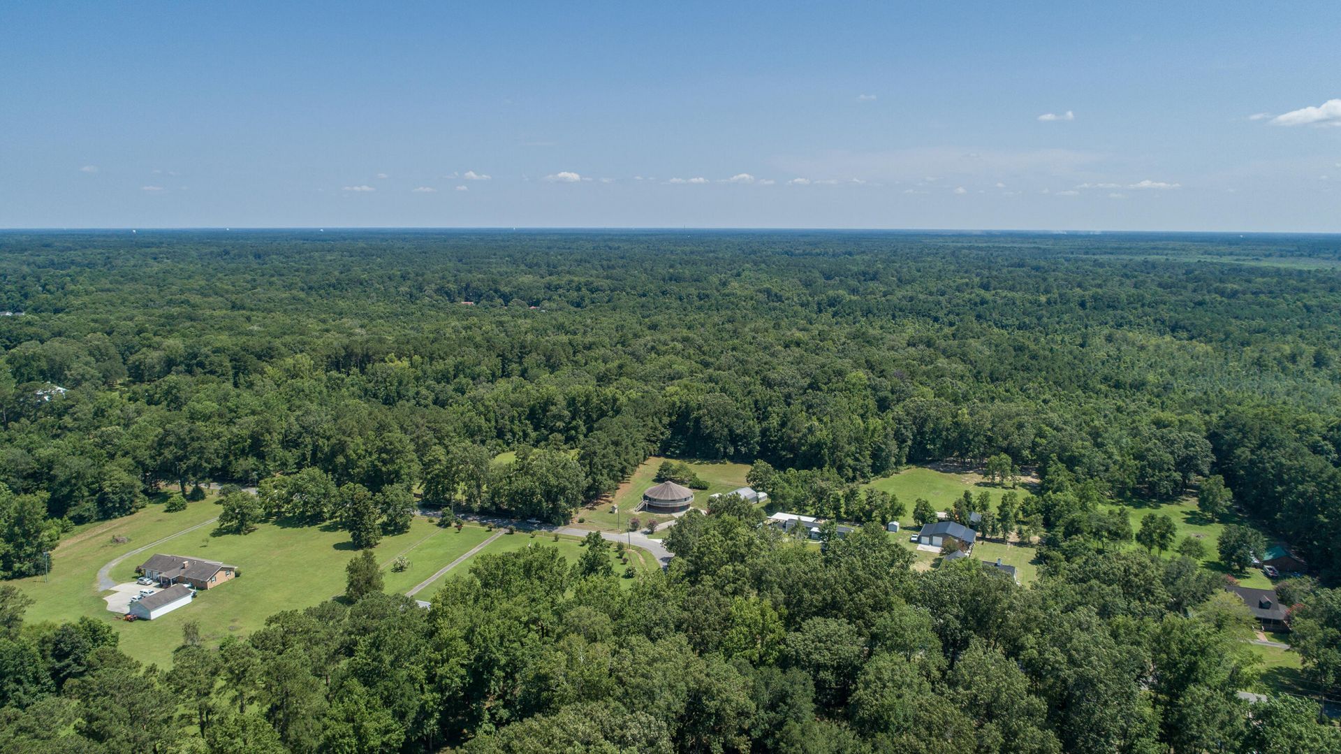 395 Summerset Lane  Photo 36