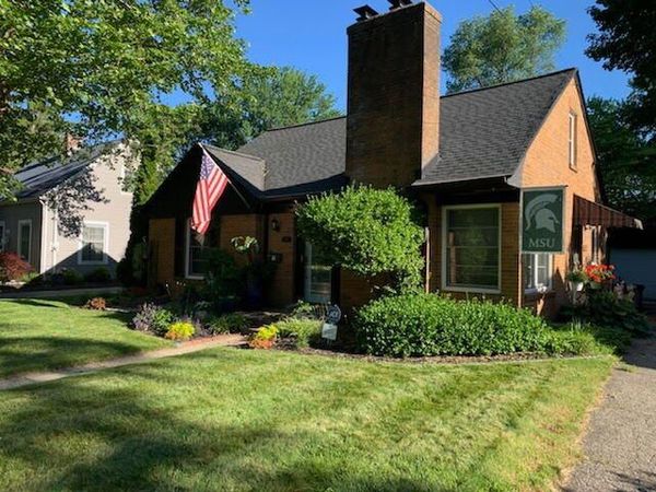 1127 Lakeway Avenue, Kalamazoo, MI 49001