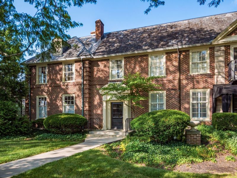2121 Arlington Avenue , Unit 1, Upper Arlington, OH 43221 Photo 4