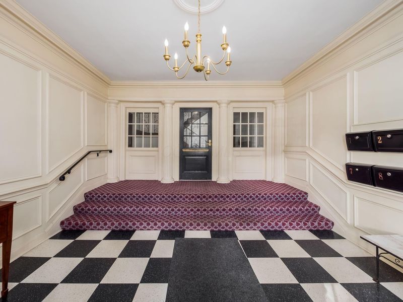 2121 Arlington Avenue , Unit 1, Upper Arlington, OH 43221 Photo 6