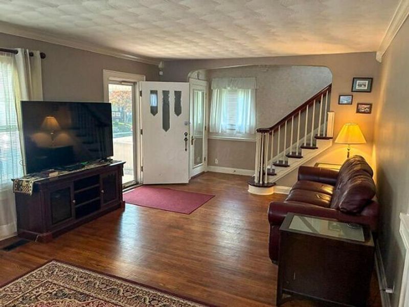 623 Hilltonia Avenue, Columbus, OH 43223 Photo 6