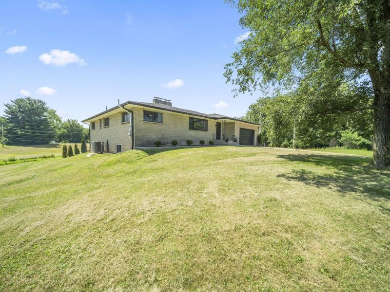 6429 Miller Paul Road, Westerville, OH 43082 Photo 2