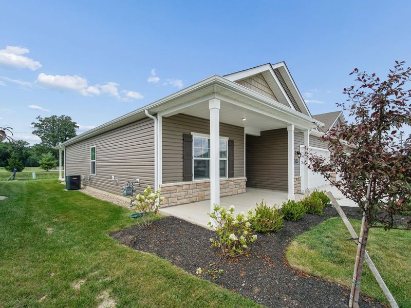 410 Emily Drive, Plain City, OH 43064 Photo 2