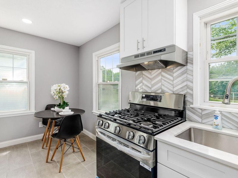 949 E 19th Avenue, Columbus, OH 43211 Photo 15