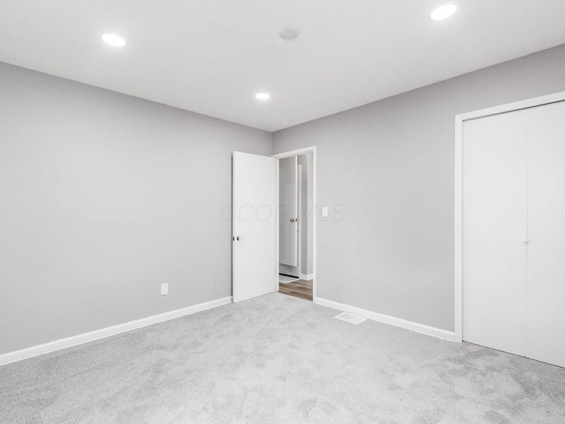 949 E 19th Avenue, Columbus, OH 43211 Photo 19