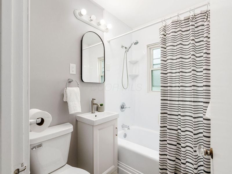 949 E 19th Avenue, Columbus, OH 43211 Photo 20