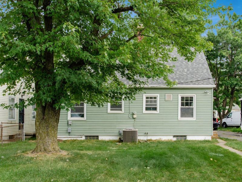 949 E 19th Avenue, Columbus, OH 43211 Photo 29