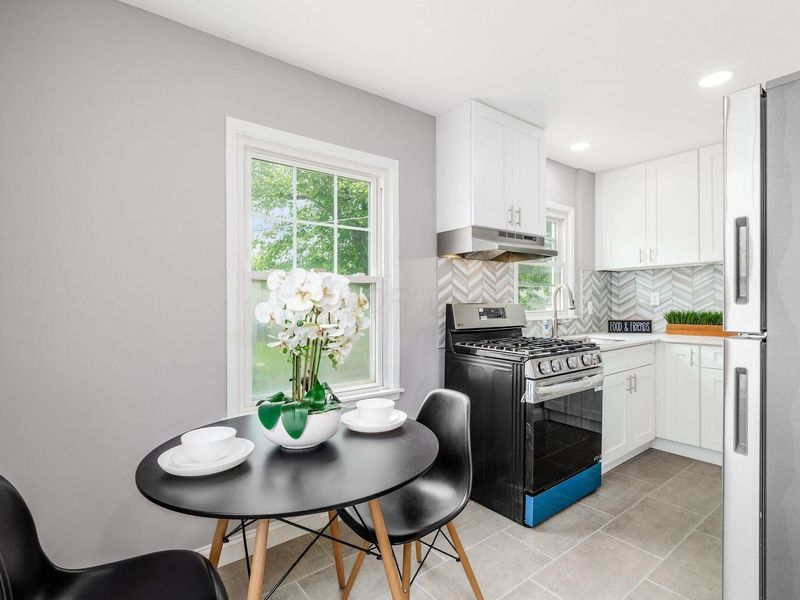 949 E 19th Avenue, Columbus, OH 43211 Photo 9