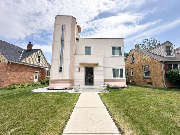 3840 N 55th STREET, Milwaukee, WI 53216