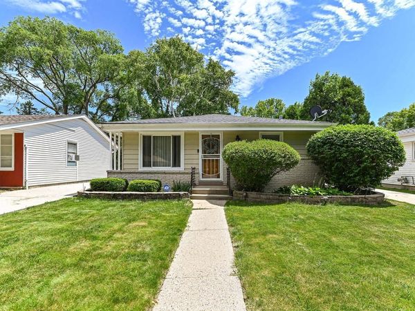6700 N 51st STREET, Milwaukee, WI 53223