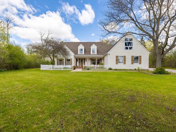 3000 W Highland ROAD, Mequon, WI 53092