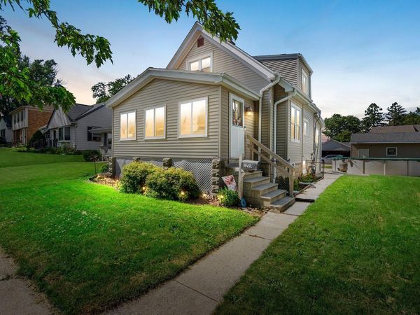 1724 Madison AVENUE, South Milwaukee, WI 53172