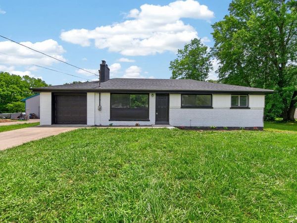 108 N Lebanon Road, Loveland, OH 45140
