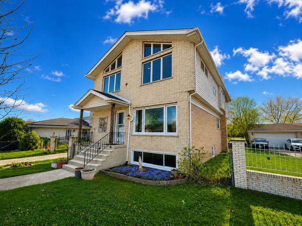 7332 Beloit Avenue, Bridgeview, IL 60455