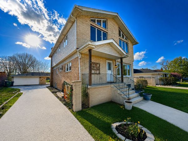 7332 Beloit Avenue , Bridgeview, IL 60455