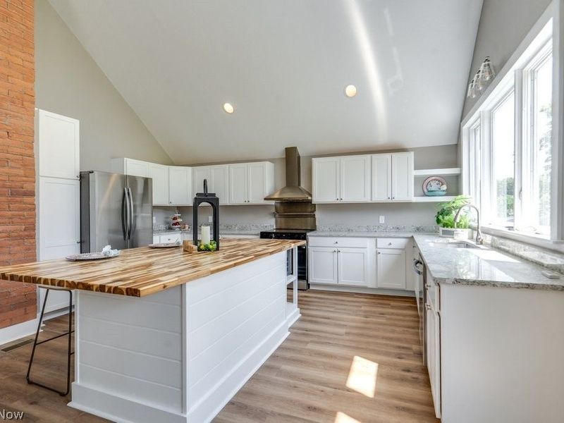1182 Eastwood Avenue, Tallmadge, OH 44278 Photo 18