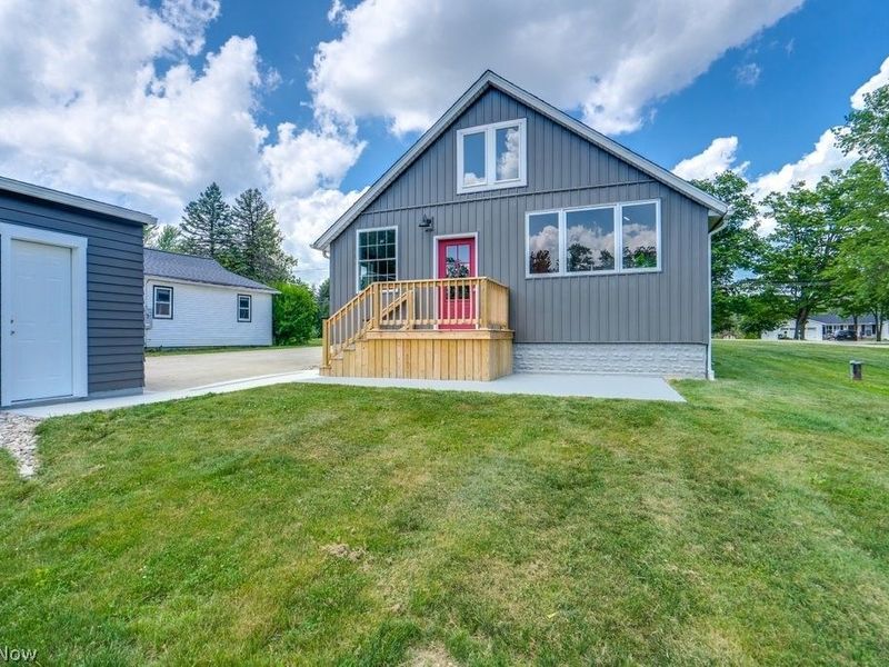 1182 Eastwood Avenue, Tallmadge, OH 44278 Photo 3