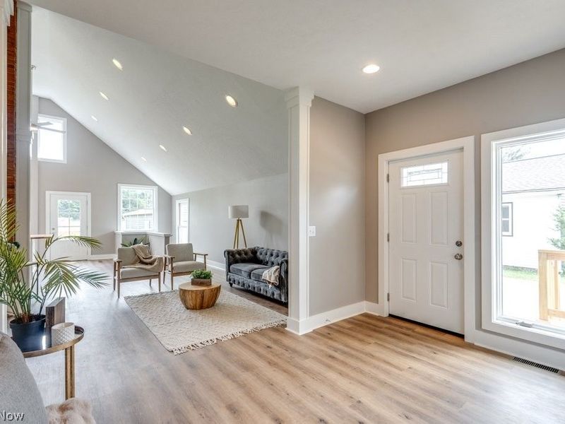 1182 Eastwood Avenue, Tallmadge, OH 44278 Photo 6