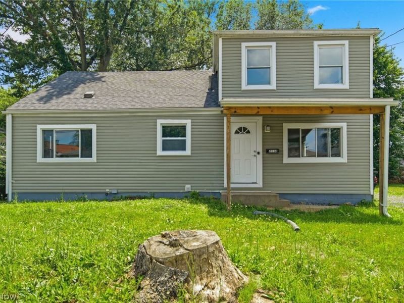 2116 25th Street NE, Canton, OH 44705 Photo 1