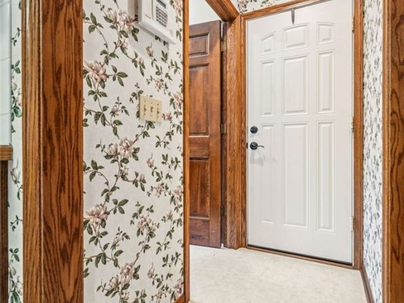 6638 Forestwood Street NW, Canton, OH 44718 Photo 14