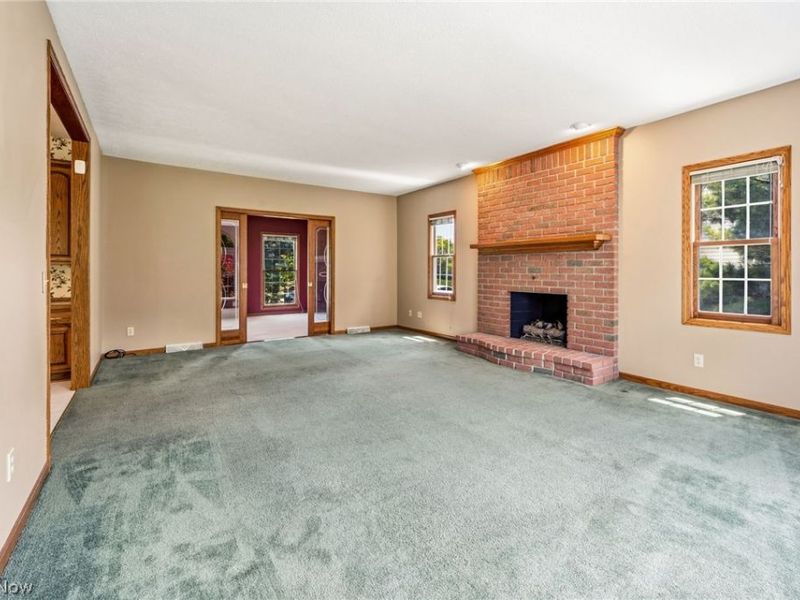 6638 Forestwood Street NW, Canton, OH 44718 Photo 22