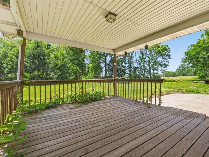6638 Forestwood Street NW, Canton, OH 44718 Photo 40