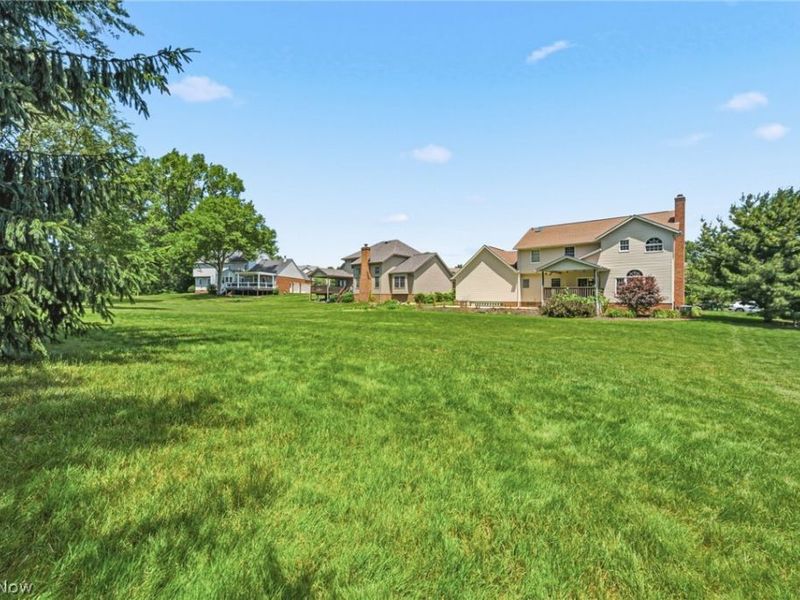6638 Forestwood Street NW, Canton, OH 44718 Photo 45