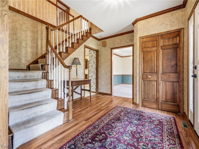 6638 Forestwood Street NW, Canton, OH 44718 Photo 9
