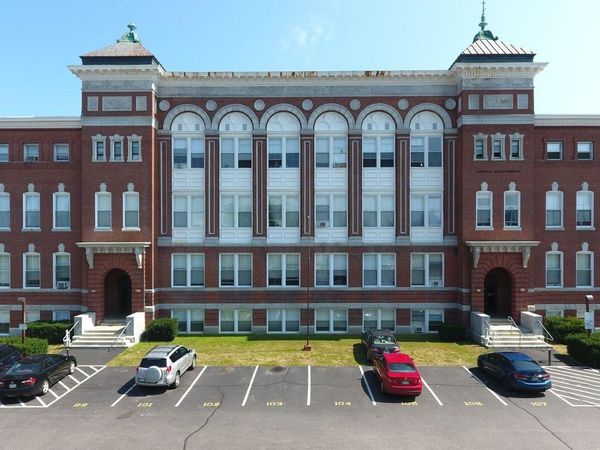 19 Wood Street , Lewiston, ME 04240
