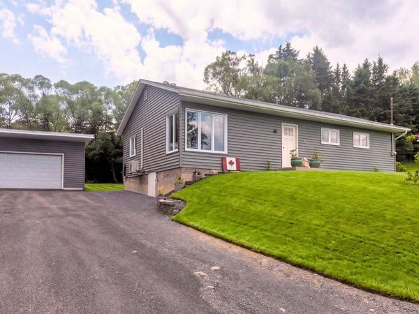 33 US Route 1, Frenchville, ME 04745