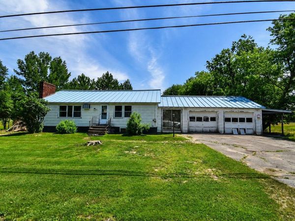 67 Mutton Lane , Clinton, ME 04927