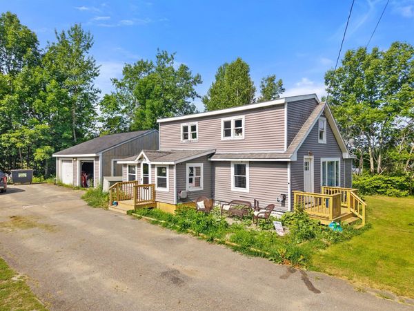13 Race Course Road, Bucksport, ME 04416