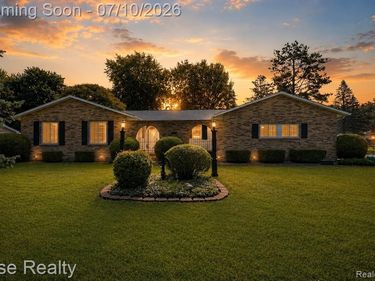 10376 Ataberry Drive, Vienna Twp, MI 48420