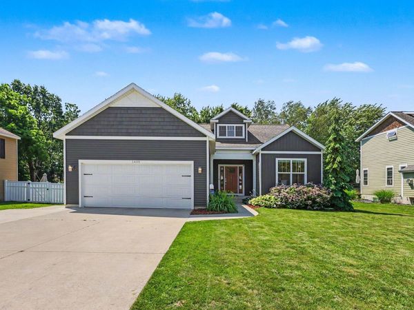 1400 Taylor Avenue, Grand Haven, MI 49417