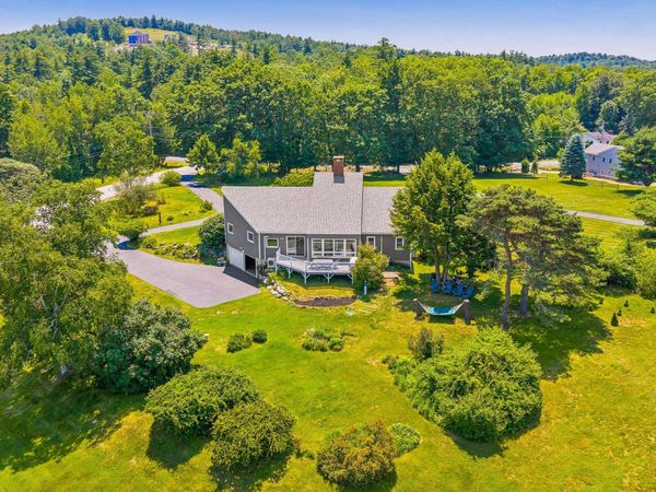 6 Beacon Hill Road, Gilford, NH 03249