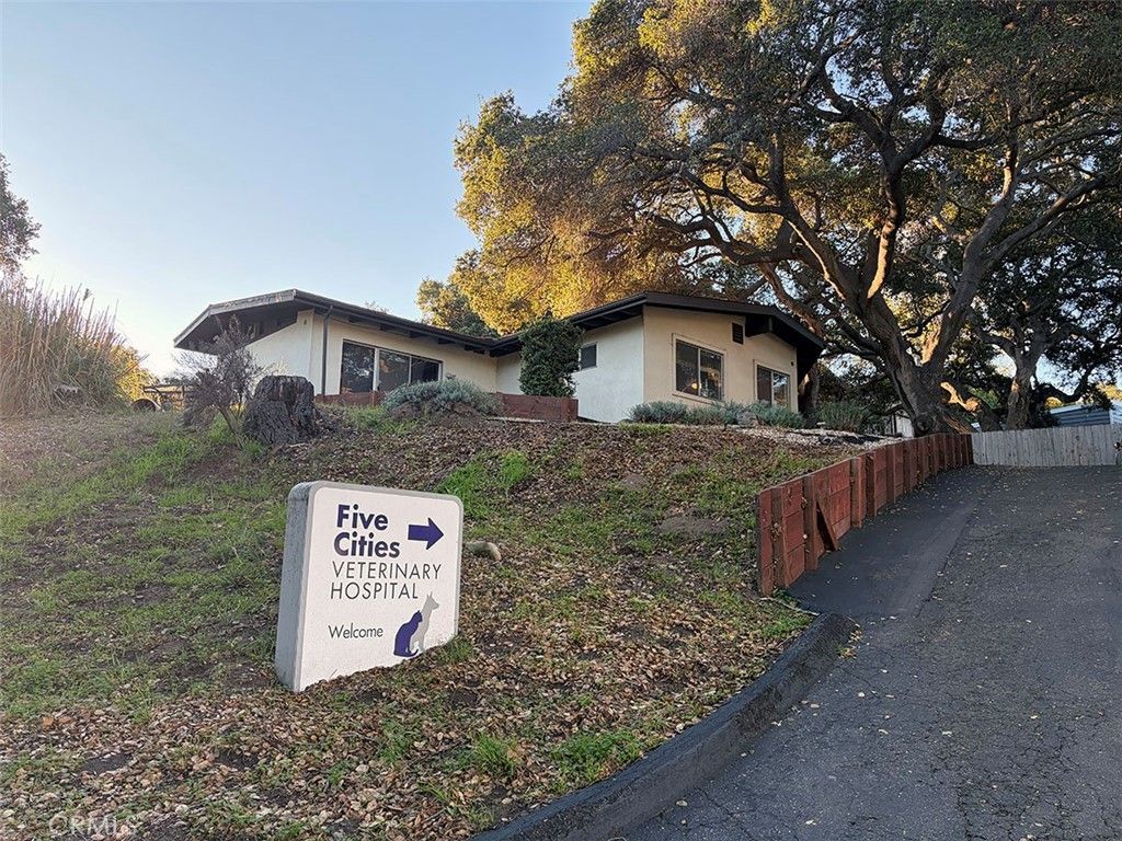 1577 El Camino Real, Arroyo Grande, CA 93420 Main Photo