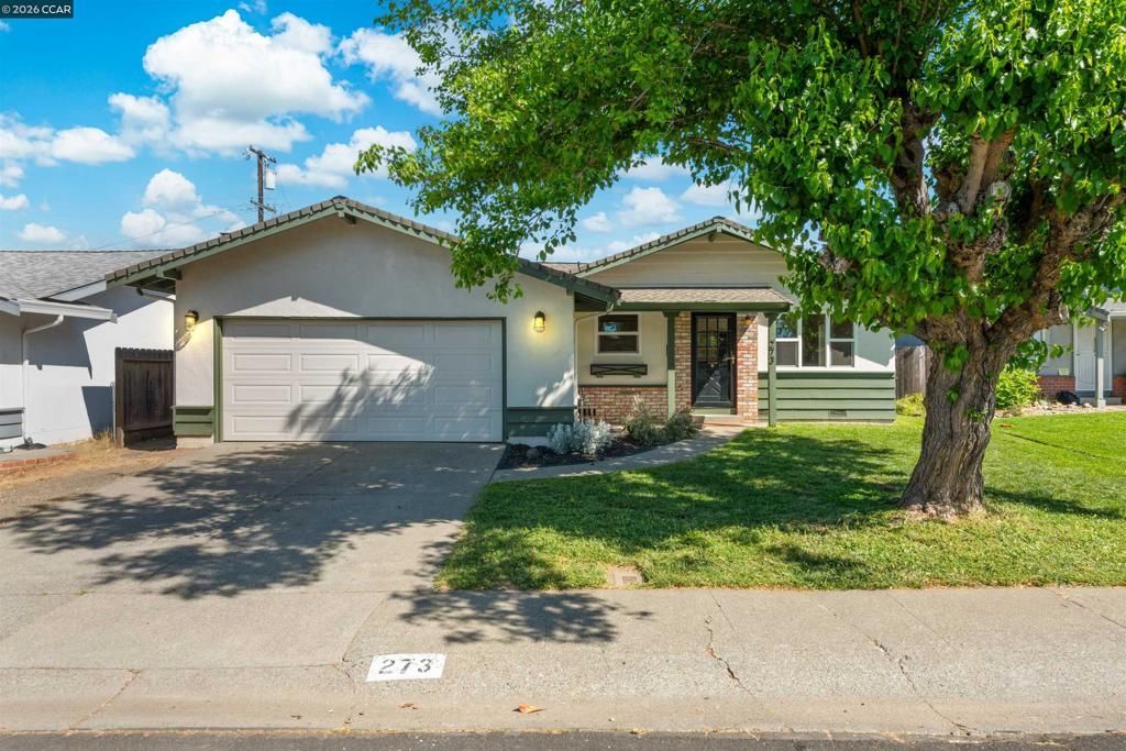 273 Solano Lane, Vacaville, CA 95688 Main Photo