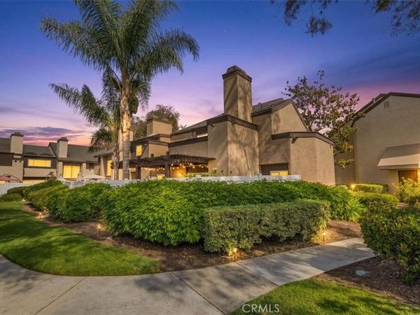 911 Van Ness Court, Costa Mesa, CA 92626