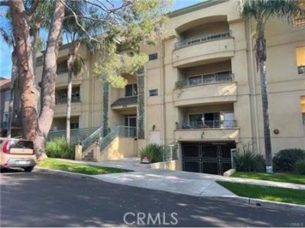 620 E Palm, Unit 302, Burbank, CA 91501