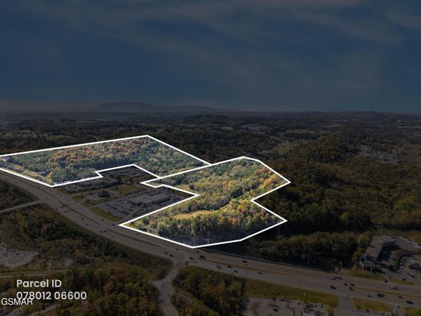 0 Winfield Dunn Parkway Parkway , Kodak, TN 37764