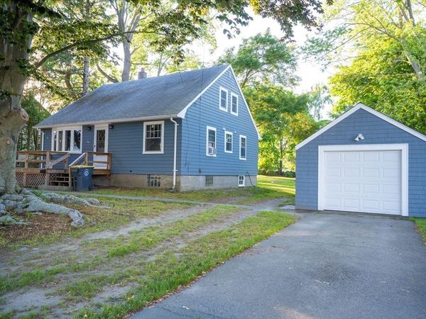 156 Fourth Street, Somerset, MA 02726