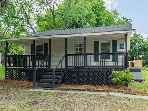 304 Phillips Street , Thomasville, NC 27360