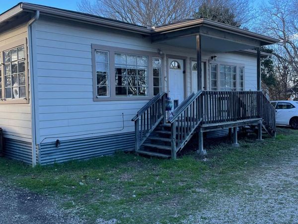 108 W Austin ST, Unit B, Kyle, TX 78640