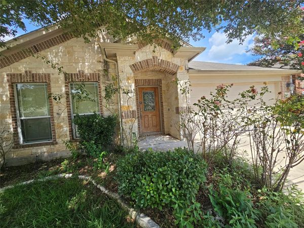 2035 Intrepid DR, Buda, TX 78610
