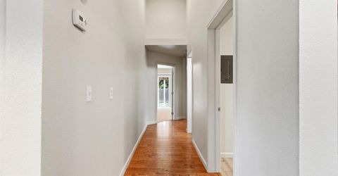 411 Berkeley Ave, Roseville, CA 95678 Photo