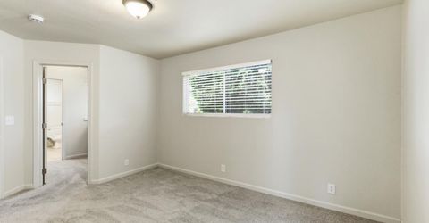 411 Berkeley Ave, Roseville, CA 95678 Photo