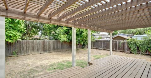 411 Berkeley Ave, Roseville, CA 95678 Photo