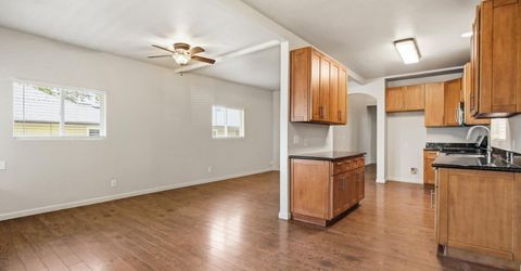 411 Berkeley Ave, Roseville, CA 95678 Photo